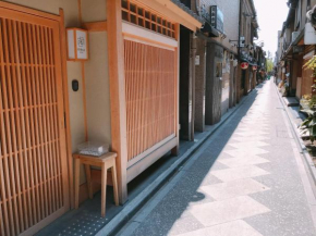 ShikiShiki Ponto 四季々々ぽんと先斗町の京町家